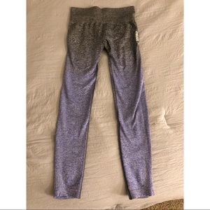Gym shark leggings